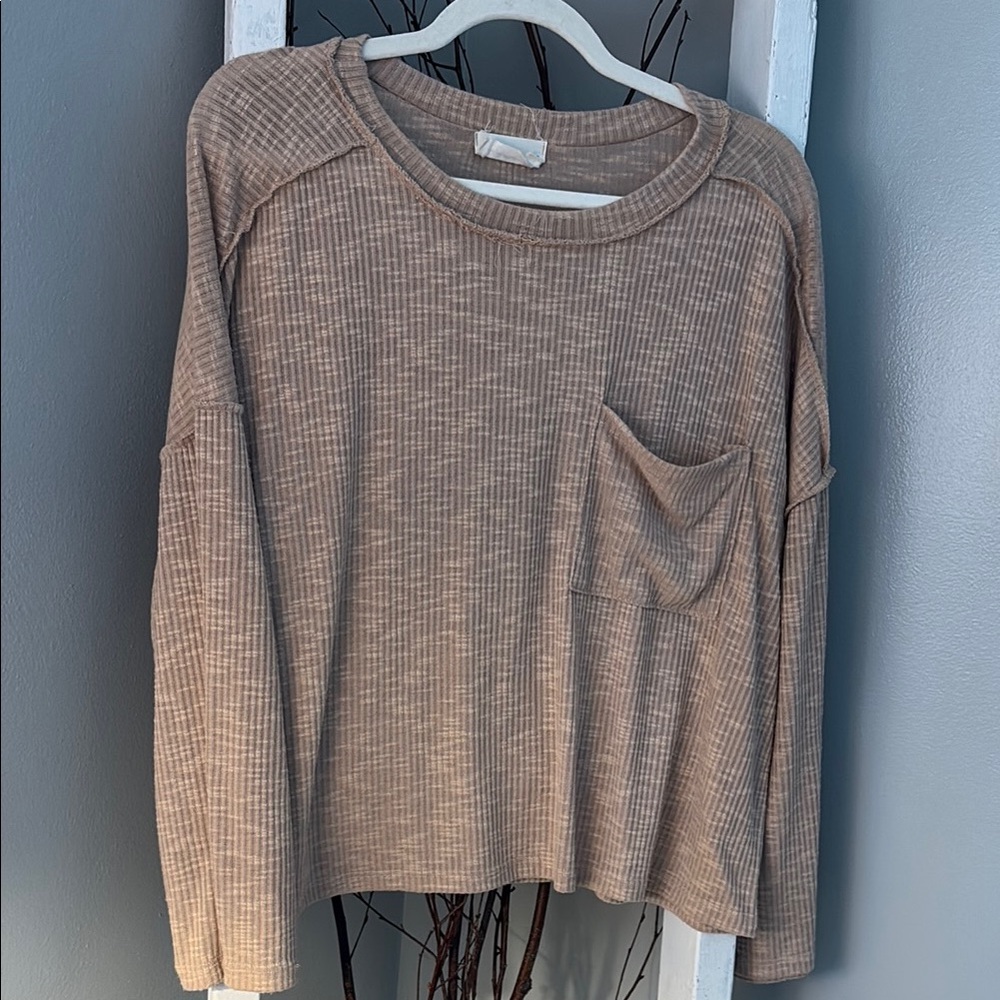 Women's Ribbed Top - Picture 6 of 10